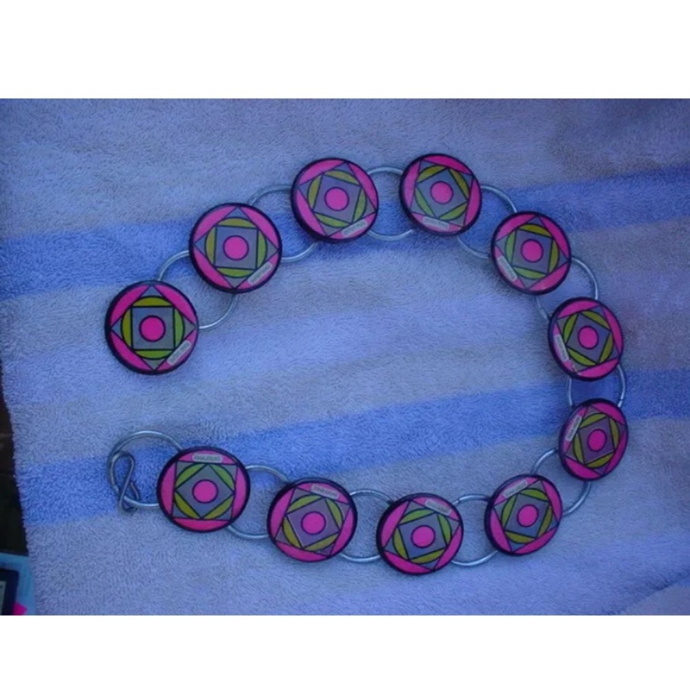 VINTAGE PETER MAX METAL BELT 25 INCHES